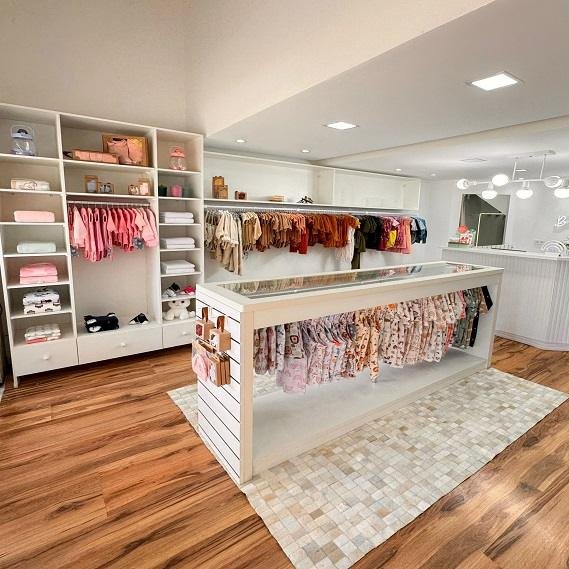 showroom storage